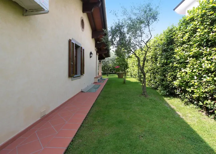 Mario By Interhome * Forte dei Marmi